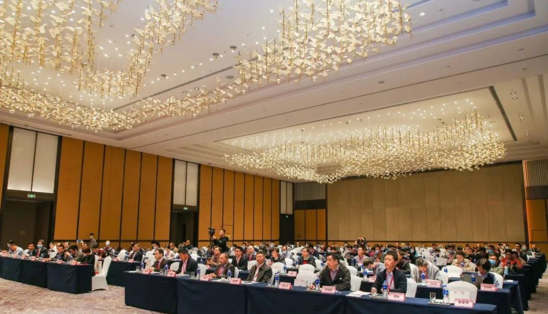 远东电缆受邀参加2020年高压电力设备绝缘及全寿命周期管理会议1.jpg