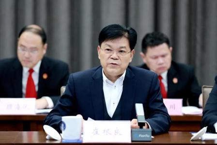 崔根良出席最高人民法院苏州调研座谈会.jpg