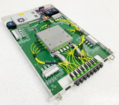 国内首台基于硅光技术的3.2T CPO样机研制成功.jpg