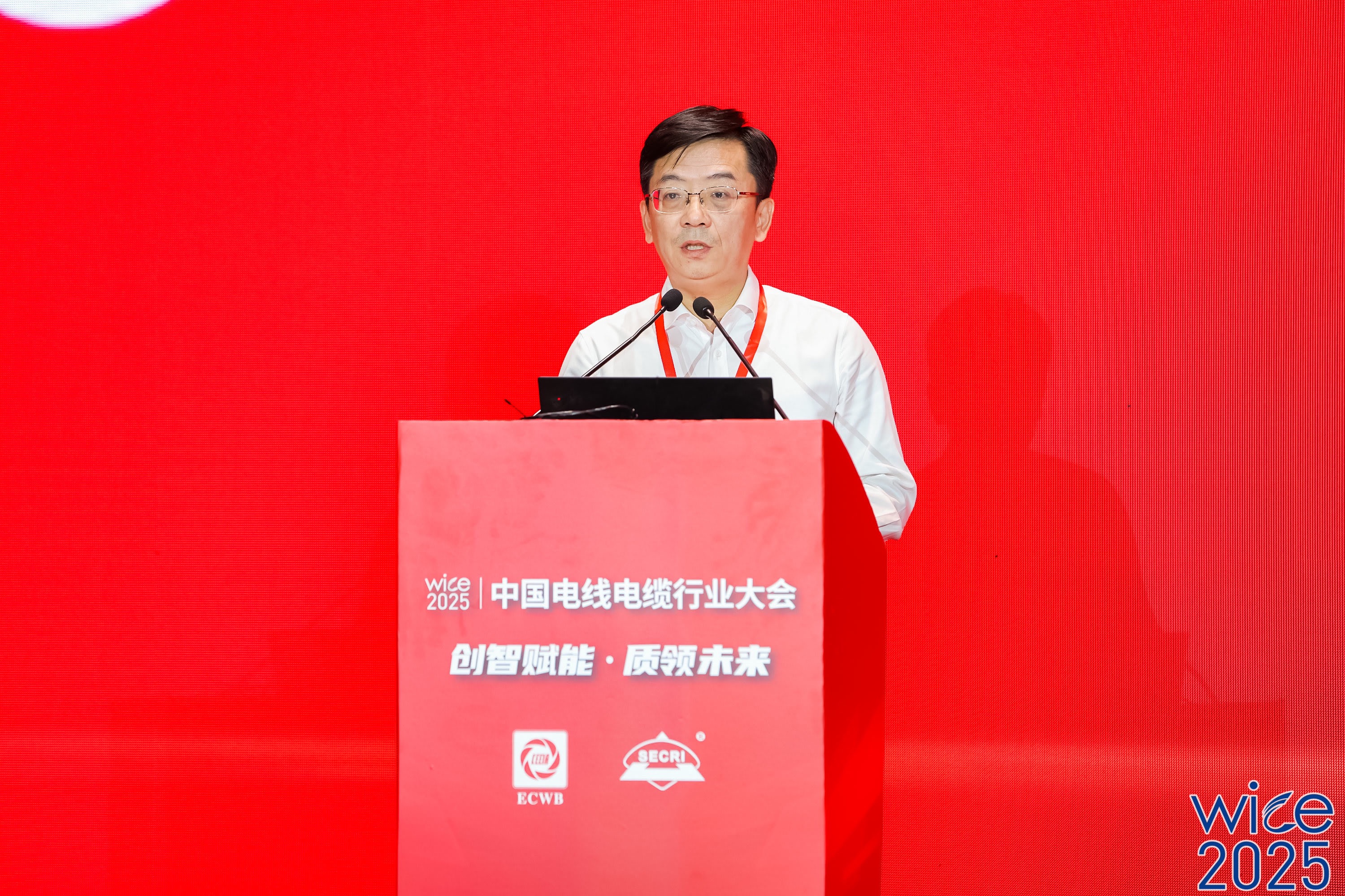 许-2.jpg