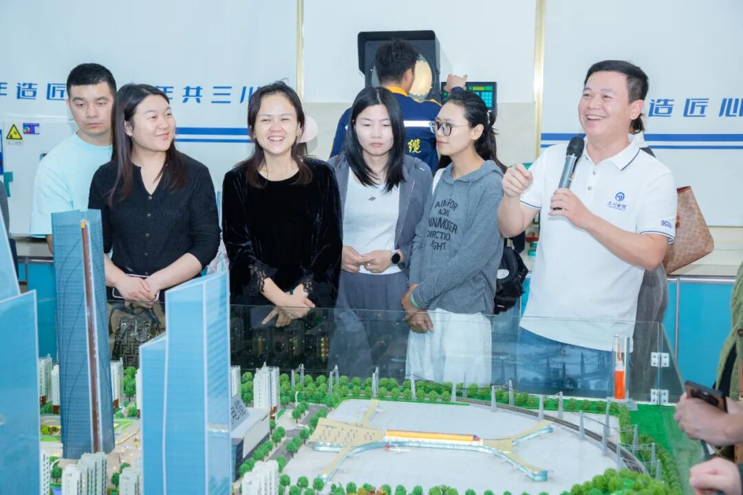 微信图片_20251202163511.png 微信图片_20251202163511.png